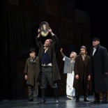 Uzsmaidi mums, Dievs