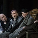 Uzsmaidi mums, Dievs