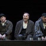 Uzsmaidi mums, Dievs