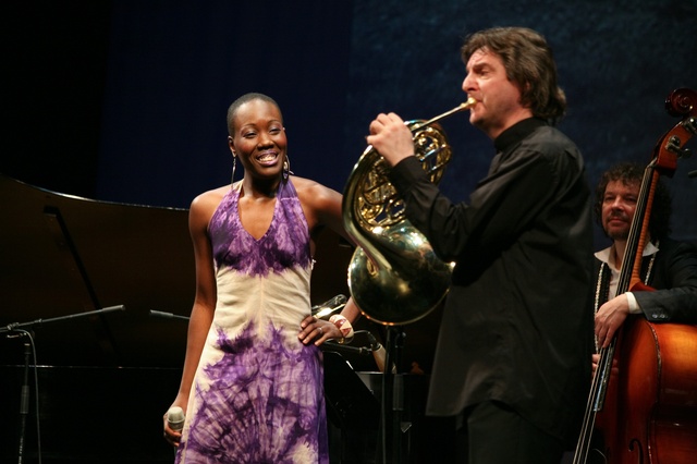 denis-macuev-2010-16