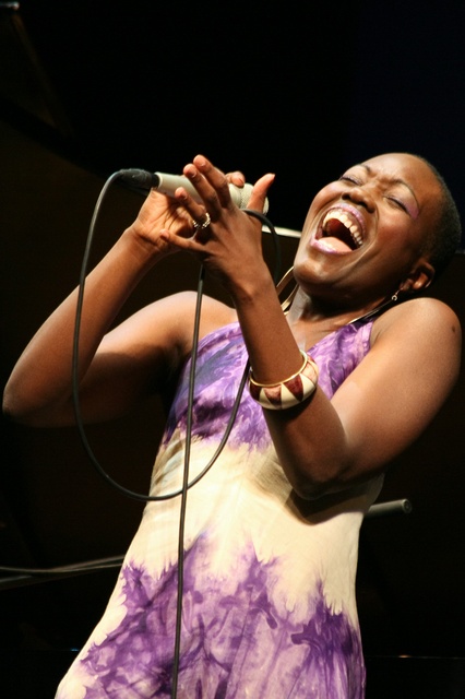 denis-macuev-2010-17