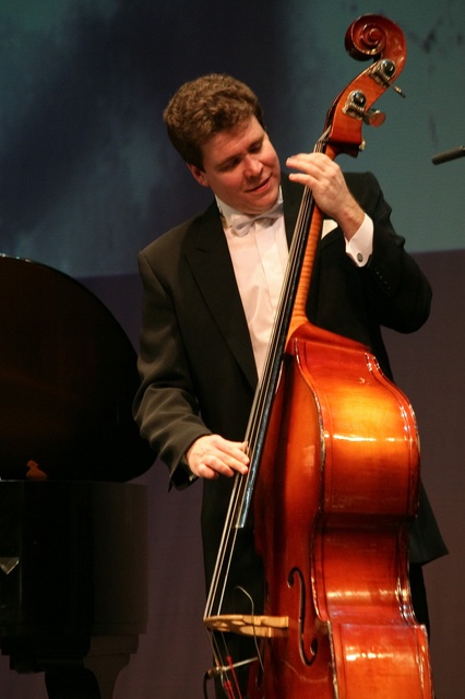 denis-macuev-2010-20